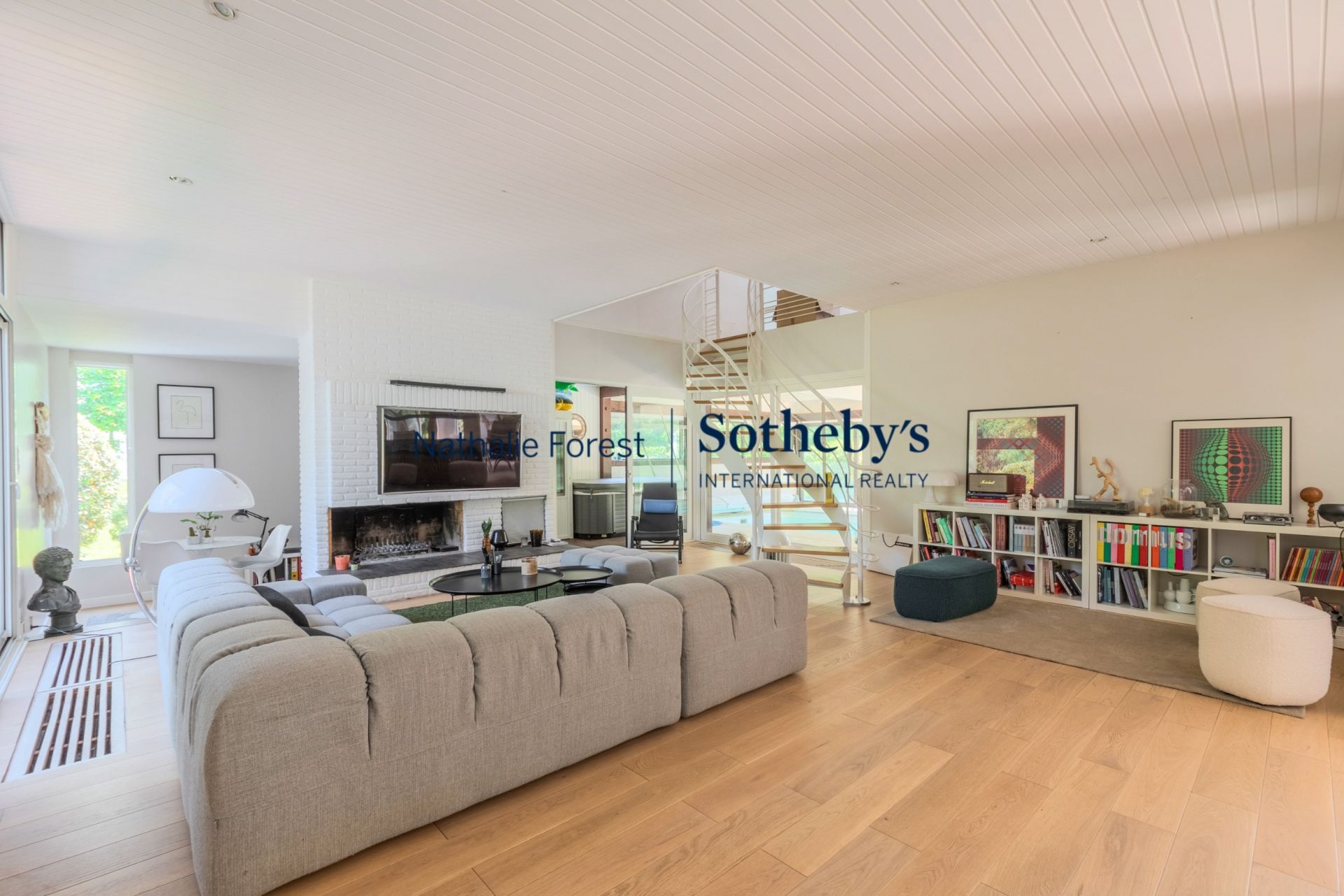 maison de luxe 10 Pièces en vente sur PREMESQUES (59840)