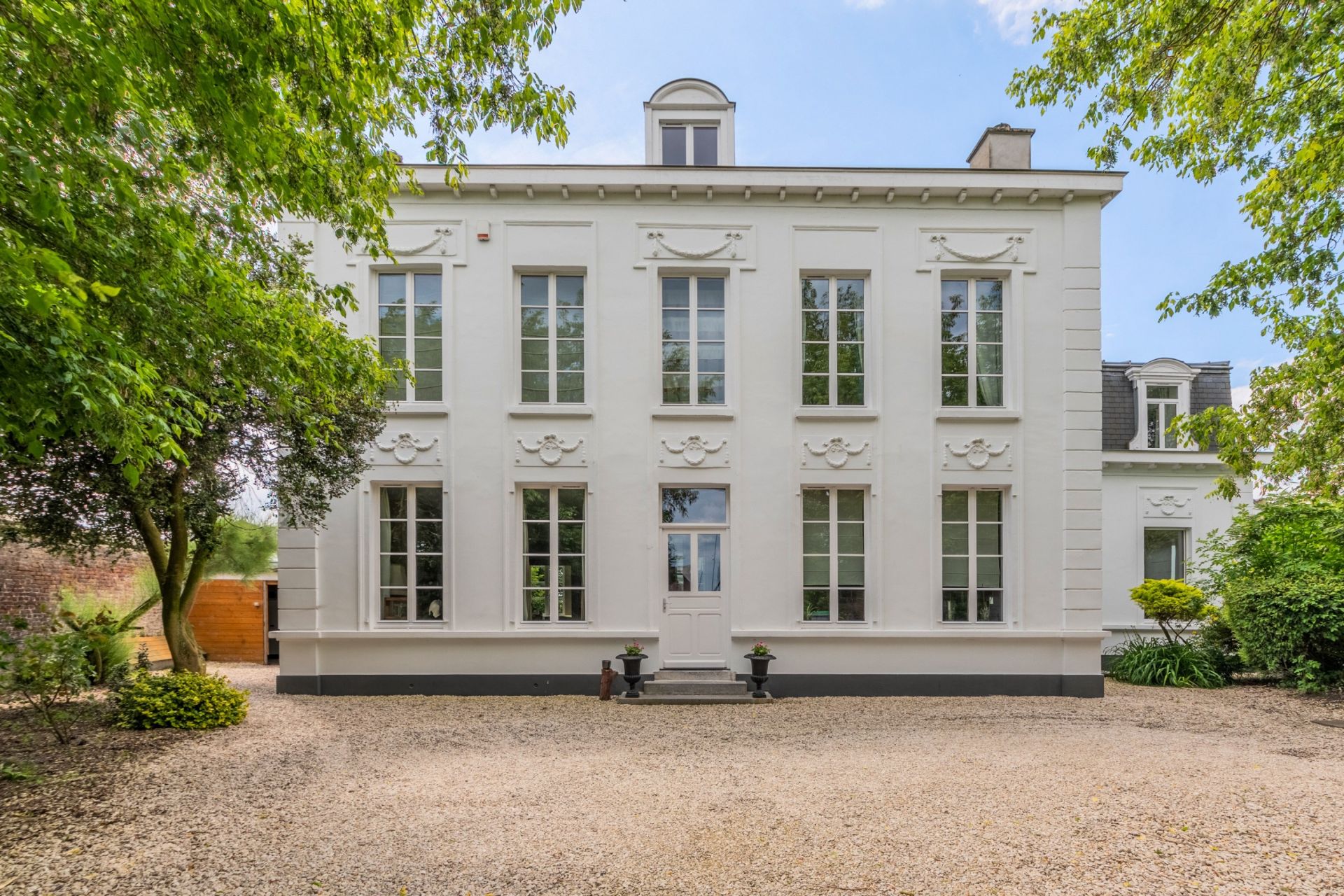 maison de luxe 8 Pièces en vente sur ESCOBECQUES (59320)