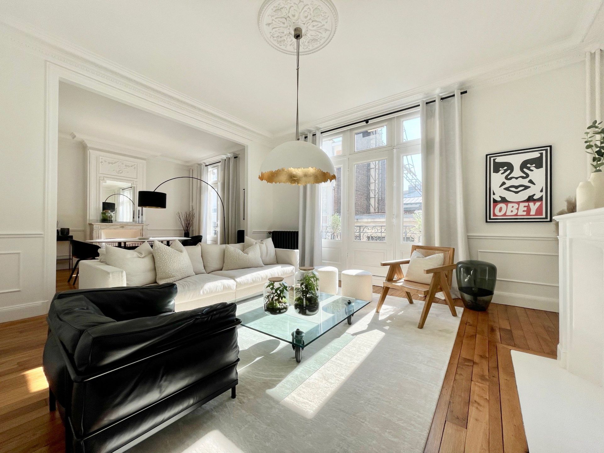 luxury apartment 6 Rooms for sale on LILLE (59000)