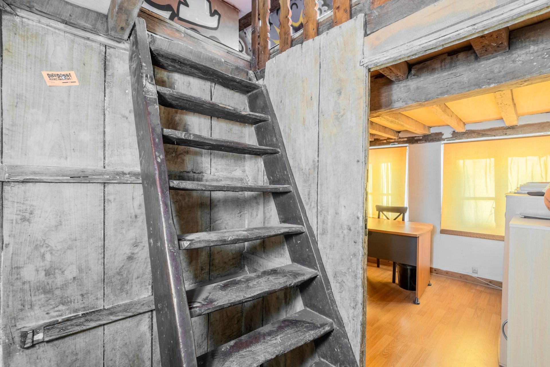 luxury house 6 Rooms for sale on LILLE (59000)