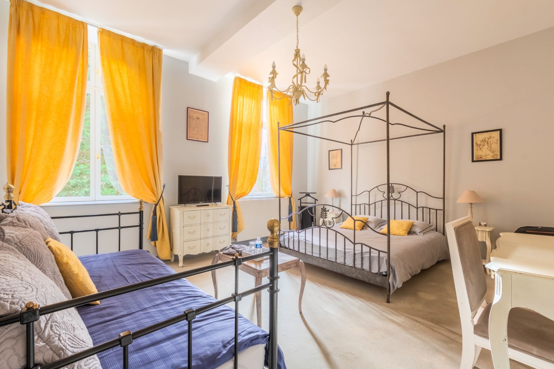 building for sale on LANNOY (59390)