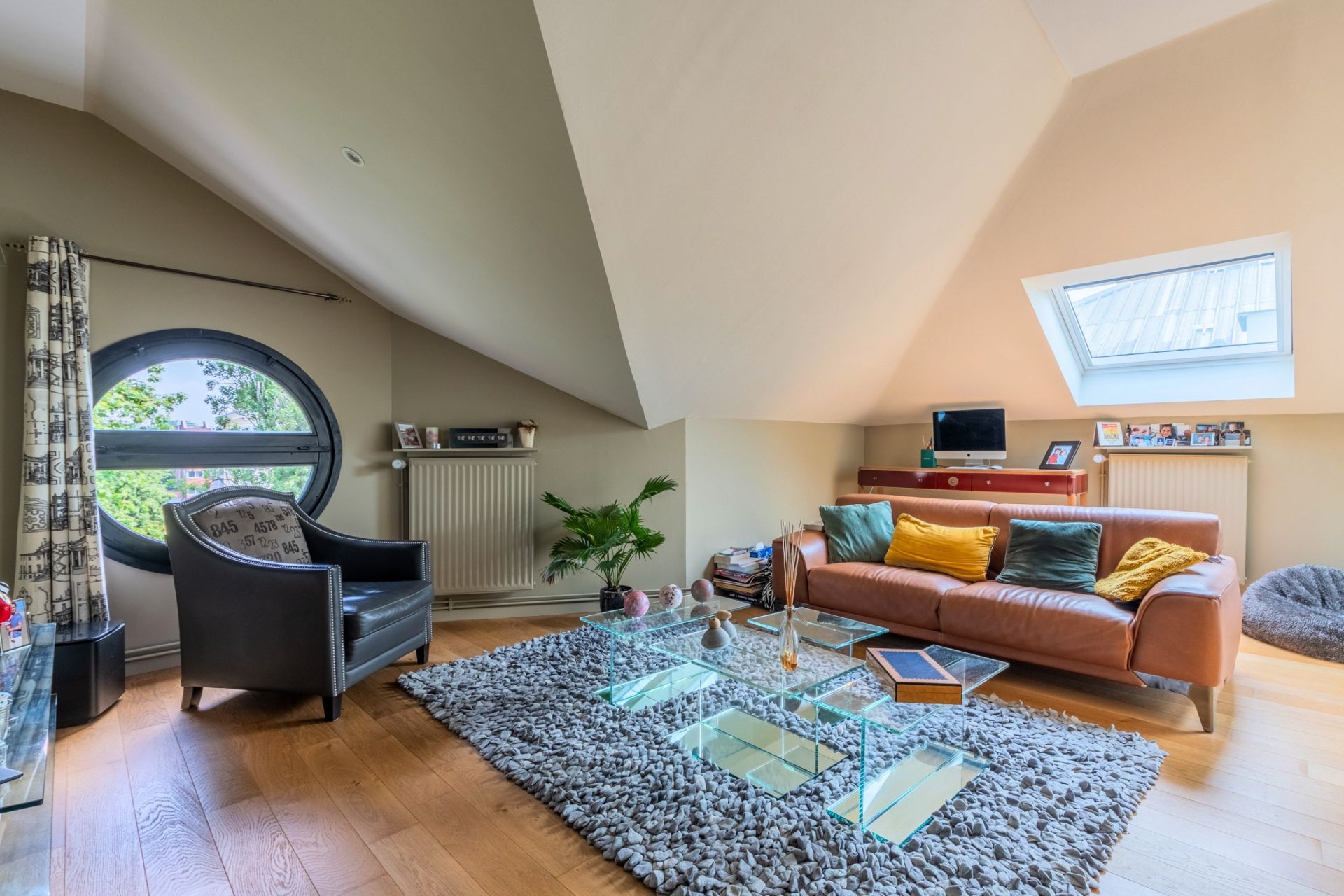luxury apartment 3 Rooms for sale on LILLE (59800)