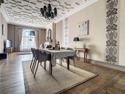 maison de luxe 7 Pièces en vente sur MARCQ EN BAROEUL (59700) Vente Maison de luxe Marcq-en-Barœul 7 Pièces 250 m²