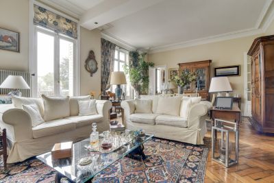 Sale Luxury apartment La Madeleine 4&nbsp;Rooms 153&nbsp;m²
