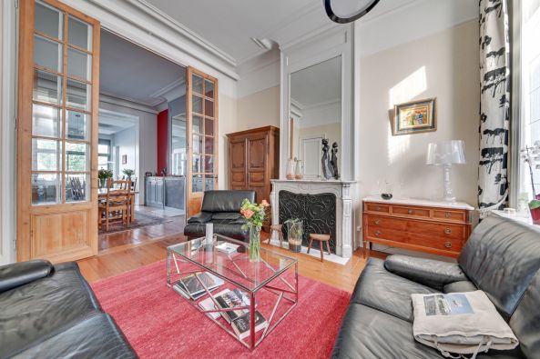 Vente Maison de luxe Haubourdin 8 Pièces 217 m²