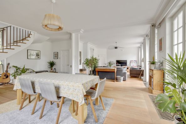 Sale Luxury house Tourcoing 8&nbsp;Rooms 340&nbsp;m²