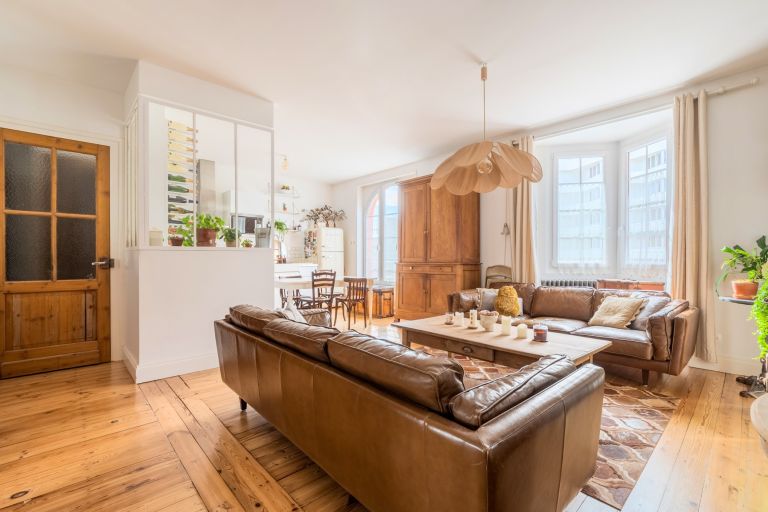 luxury apartment 3 Rooms for sale on LILLE (59000)