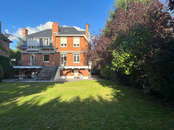 Vente Maison de luxe Marcq-en-Barœul 8 Pièces 230 m²