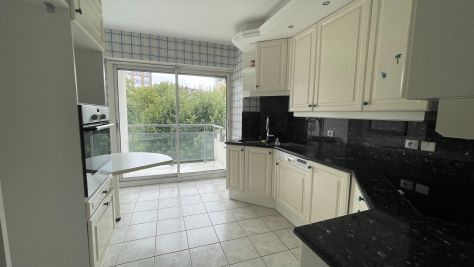 Sale Luxury apartment Marcq-en-Barœul 5&nbsp;Rooms 147&nbsp;m²