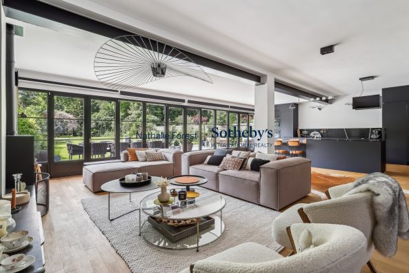 Sale Luxury house Lille 14&nbsp;Rooms 270&nbsp;m²