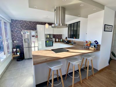 Sale Luxury apartment Saint-André-lez-Lille 4&nbsp;Rooms 103&nbsp;m²