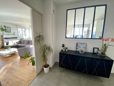 luxury apartment 4 Rooms for sale on ST ANDRE LEZ LILLE (59350) Sale Luxury apartment Saint-André-lez-Lille 4 Rooms 103 m²