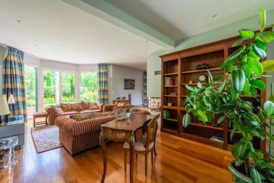 Sale Luxury house Marcq-en-Barœul 9&nbsp;Rooms 279&nbsp;m²