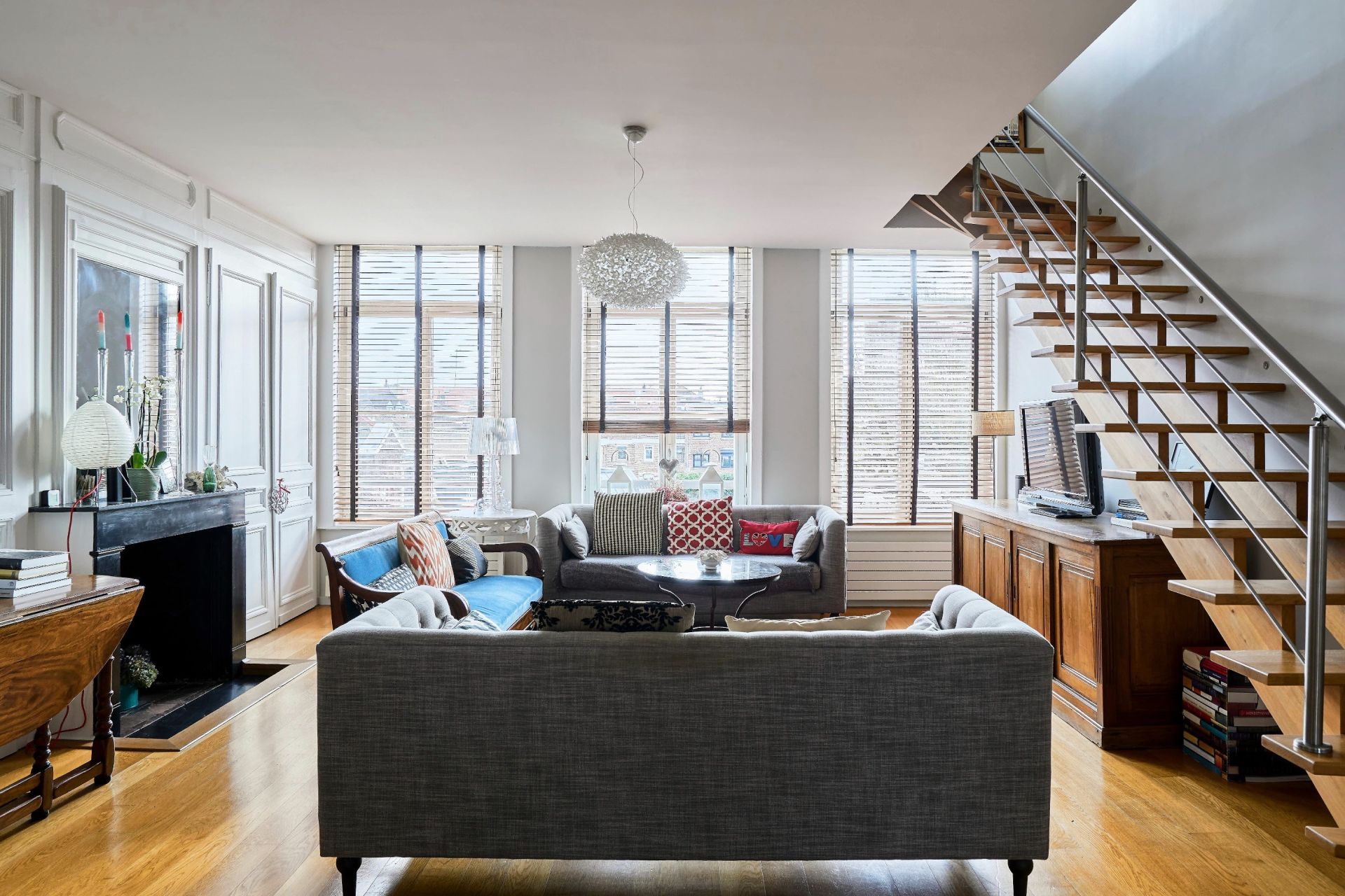 luxury apartment 7 Rooms for sale on LILLE (59000)