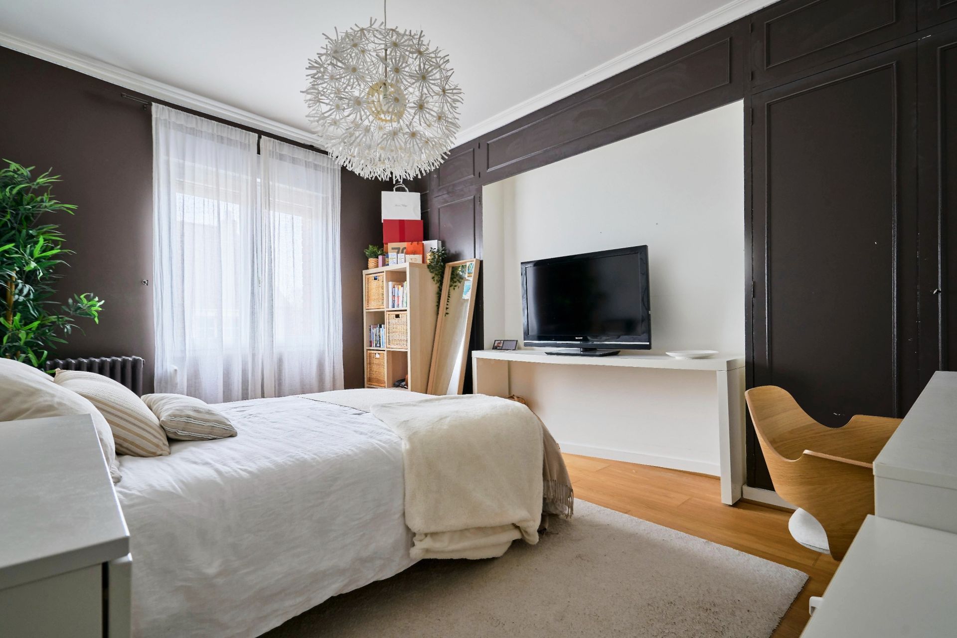 luxury house 8 Rooms for sale on MARCQ EN BAROEUL (59700)