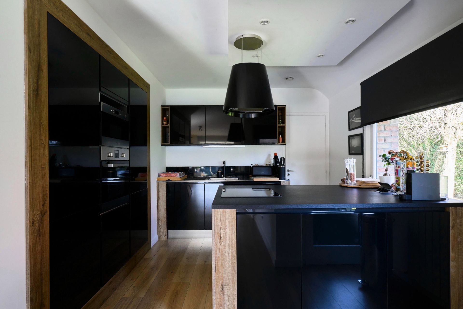 luxury house 5 Rooms for sale on BONDUES (59910)
