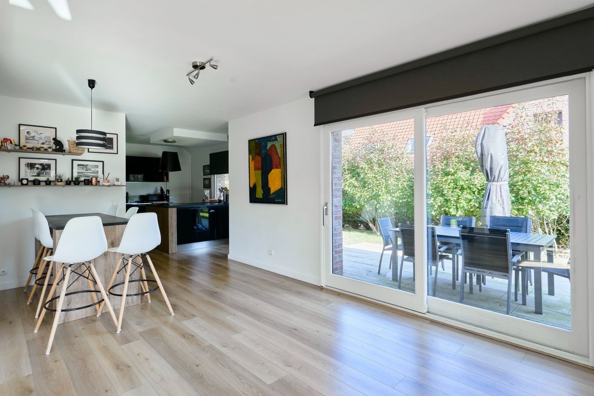 luxury house 5 Rooms for sale on BONDUES (59910)