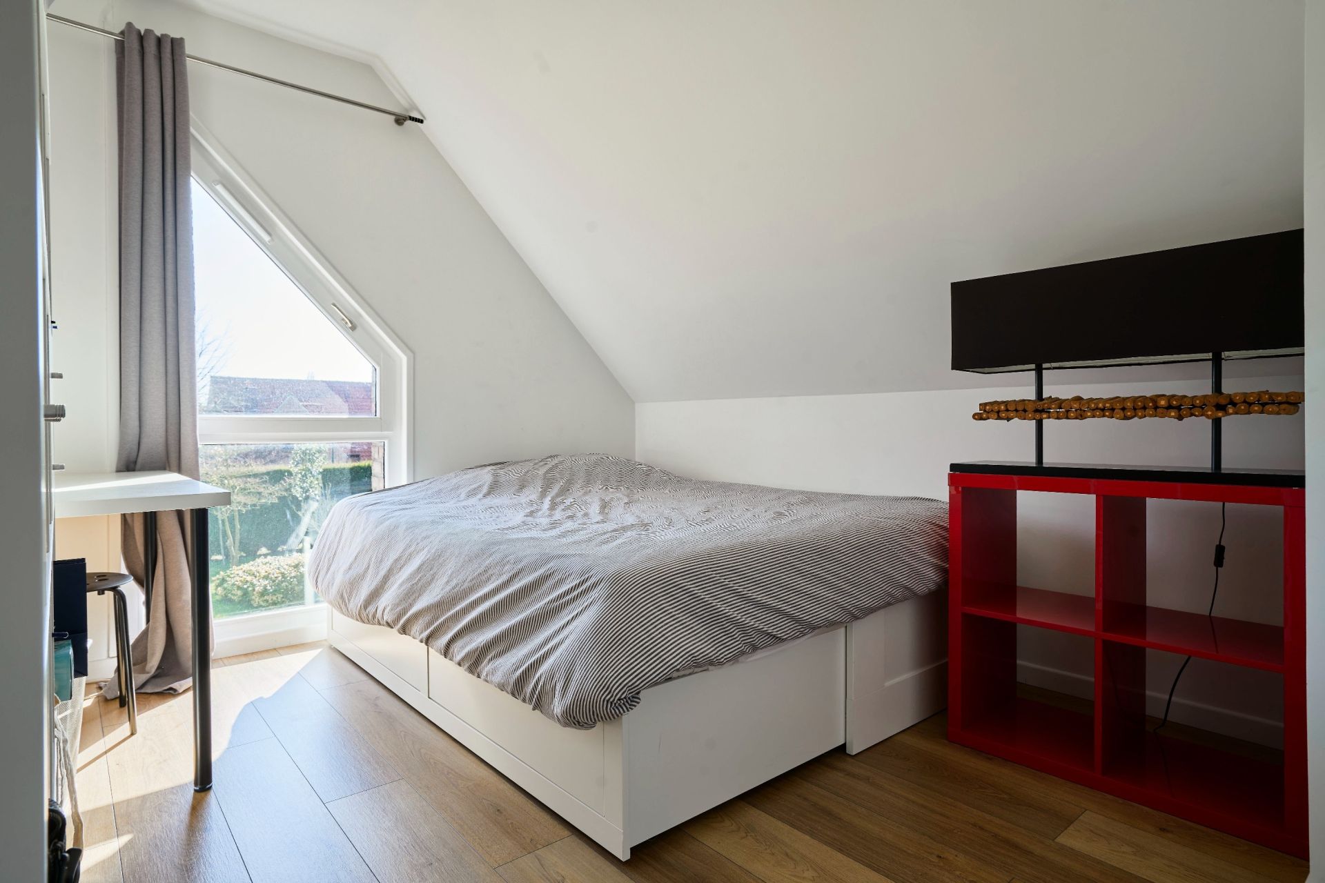 luxury house 5 Rooms for sale on BONDUES (59910)