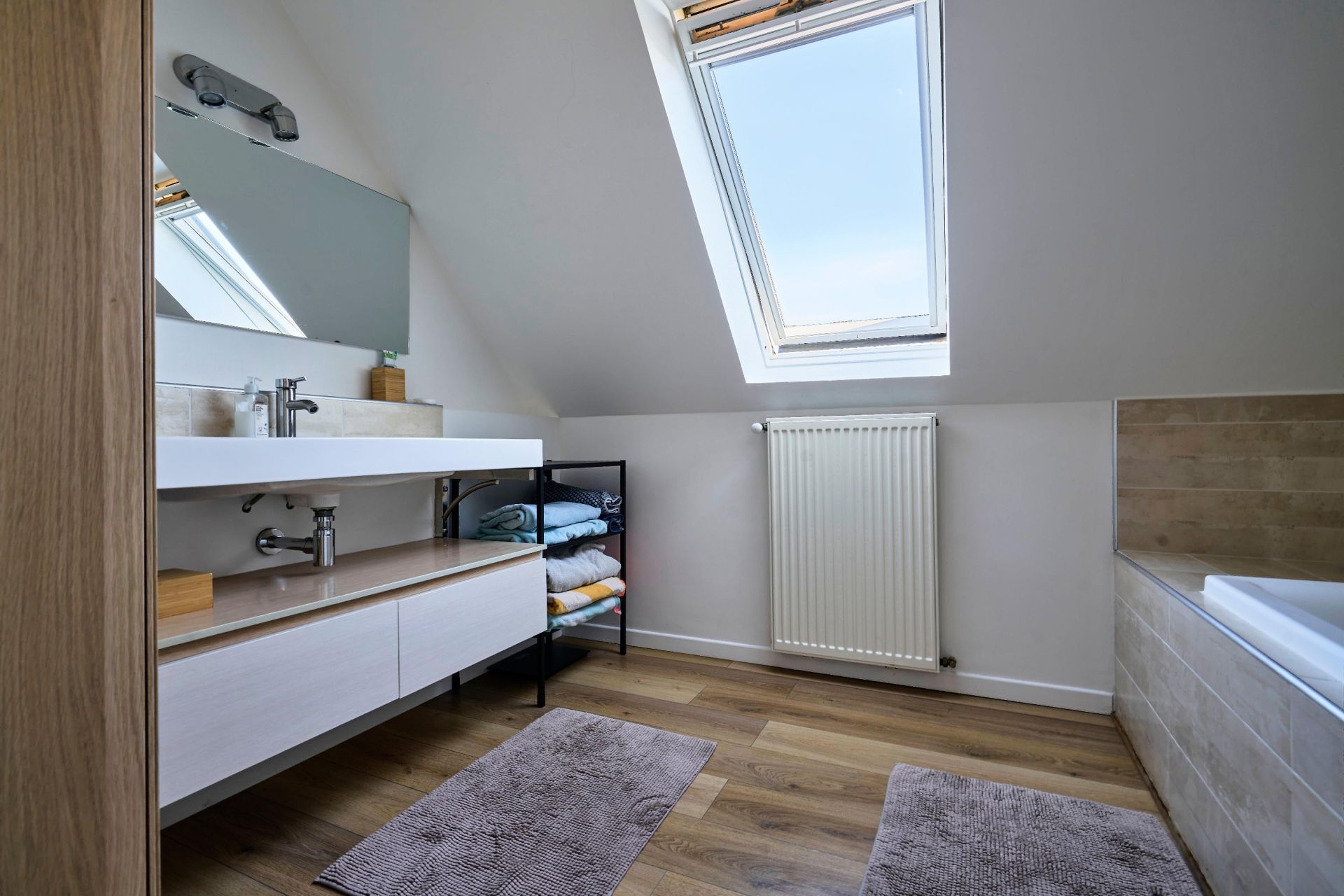 luxury house 5 Rooms for sale on BONDUES (59910)