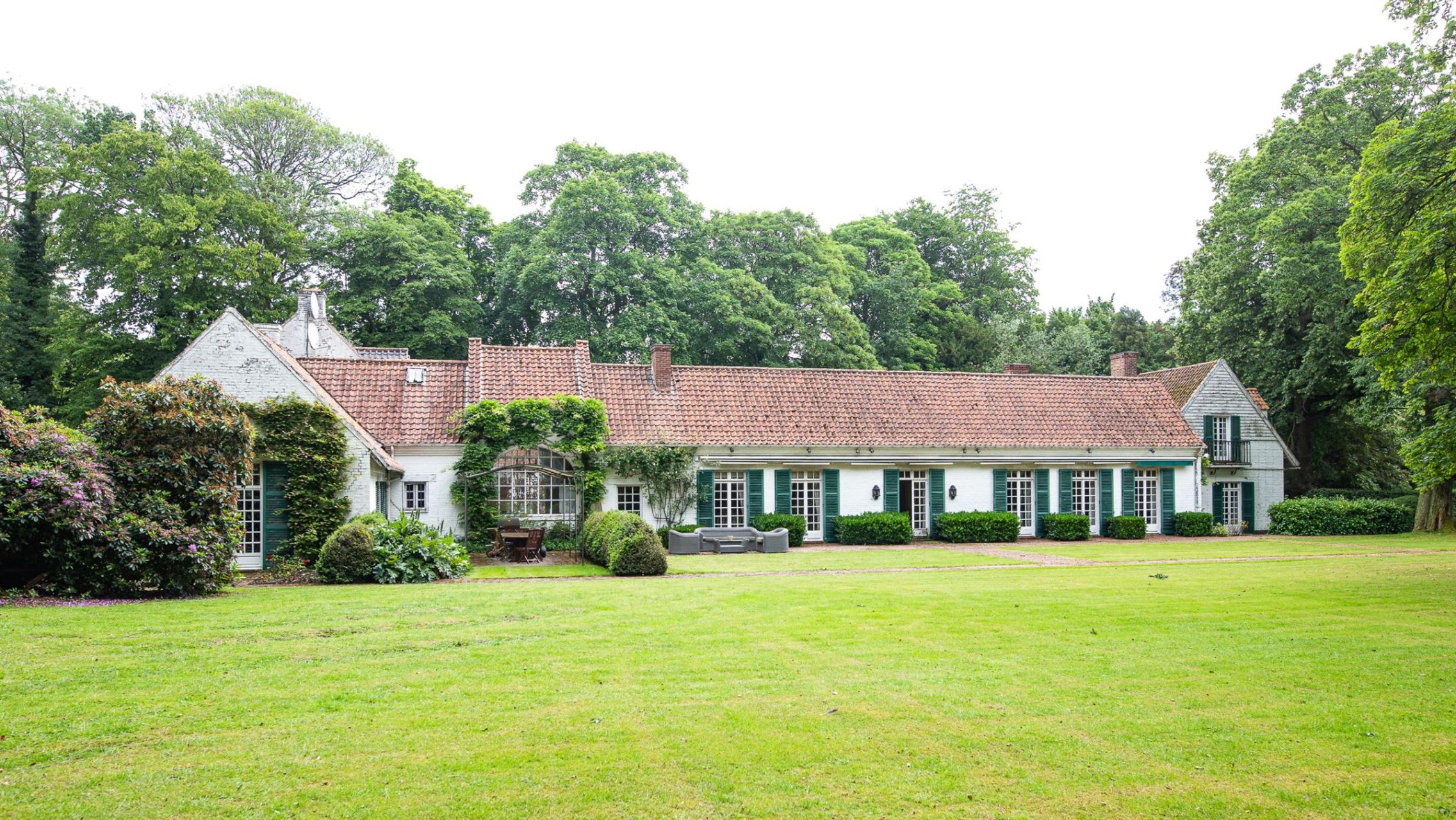 luxury house 19 Rooms for sale on MOUVAUX (59420)