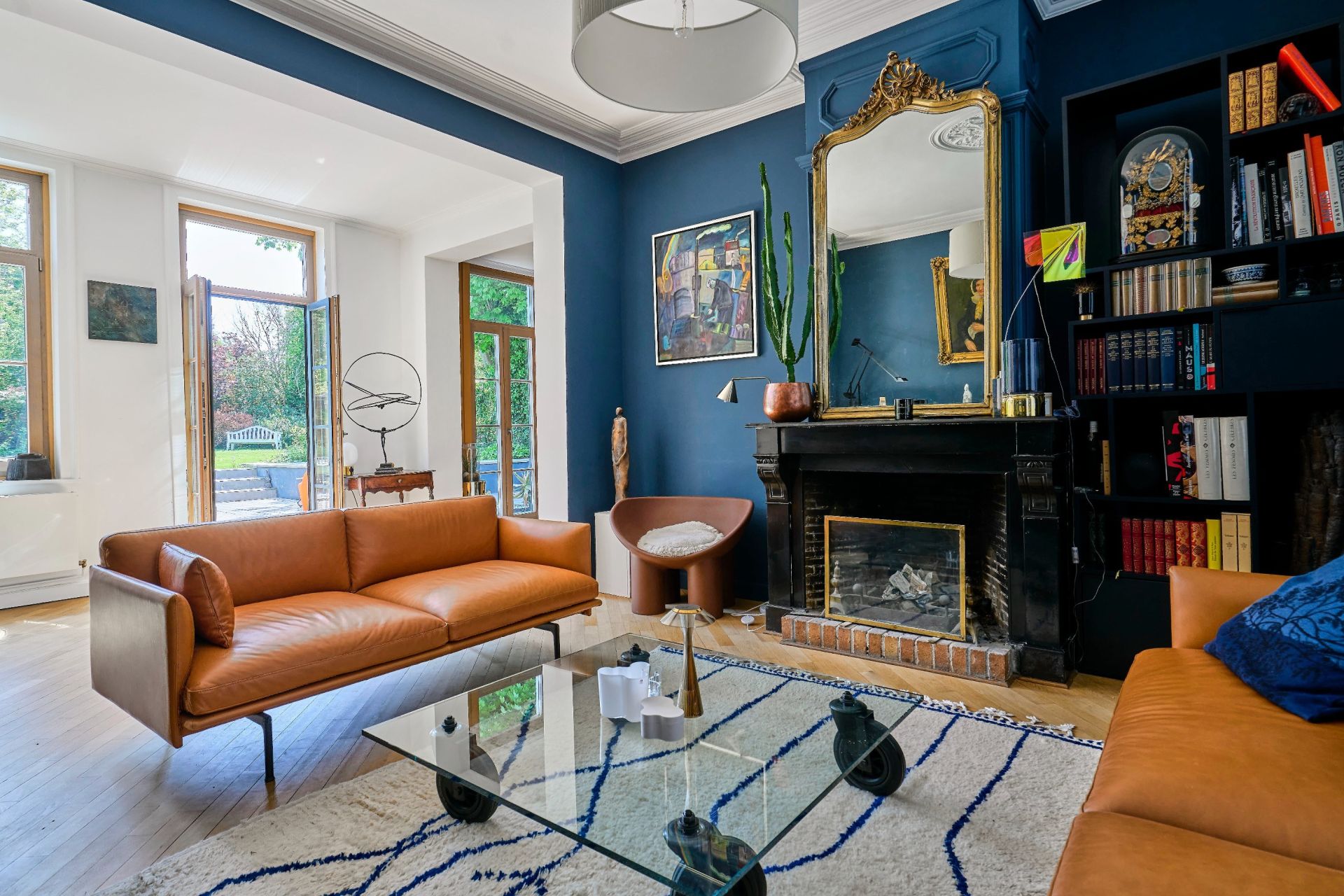 luxury house 8 Rooms for sale on WAMBRECHIES (59118)