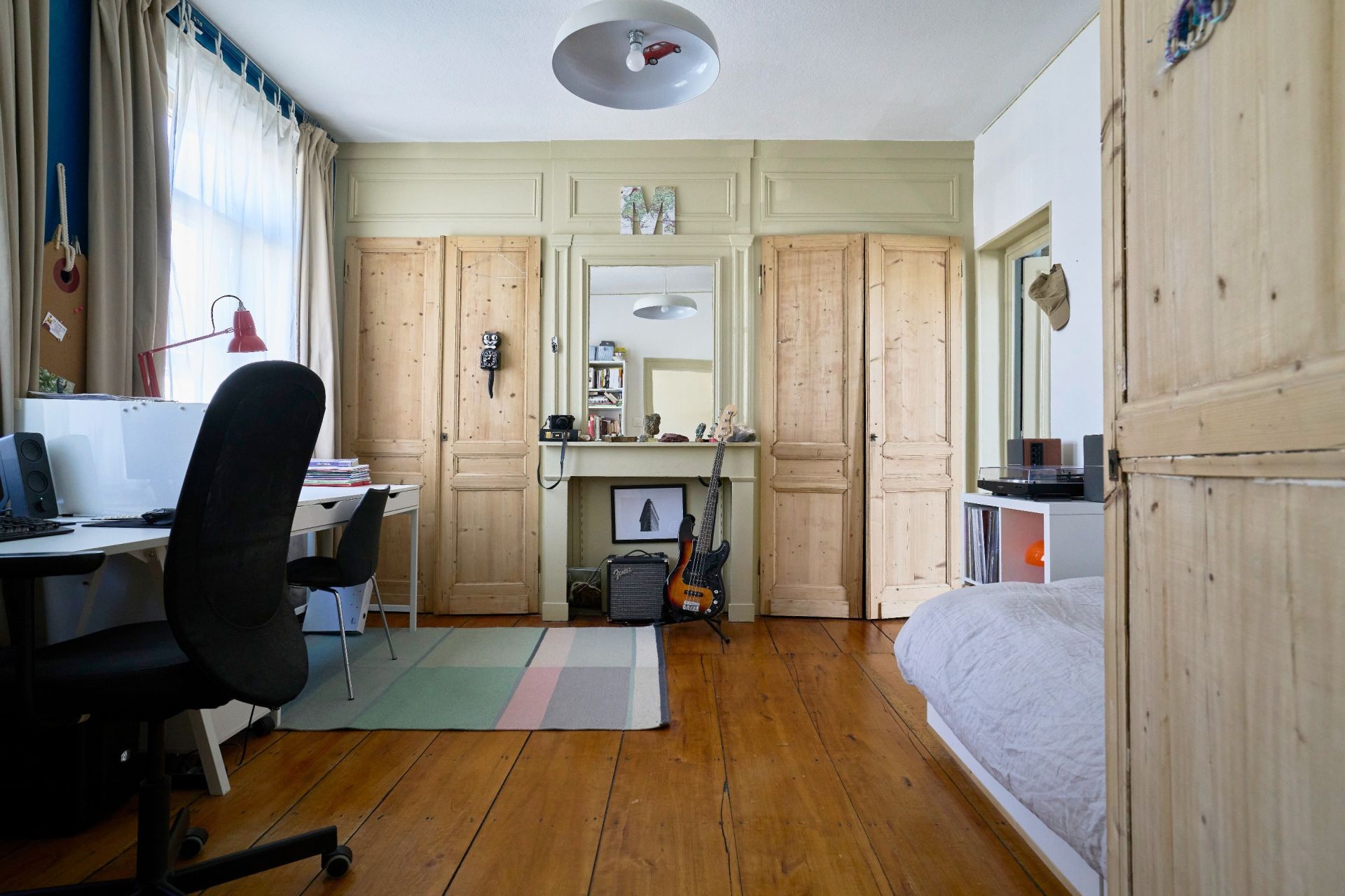 luxury house 8 Rooms for sale on WAMBRECHIES (59118)