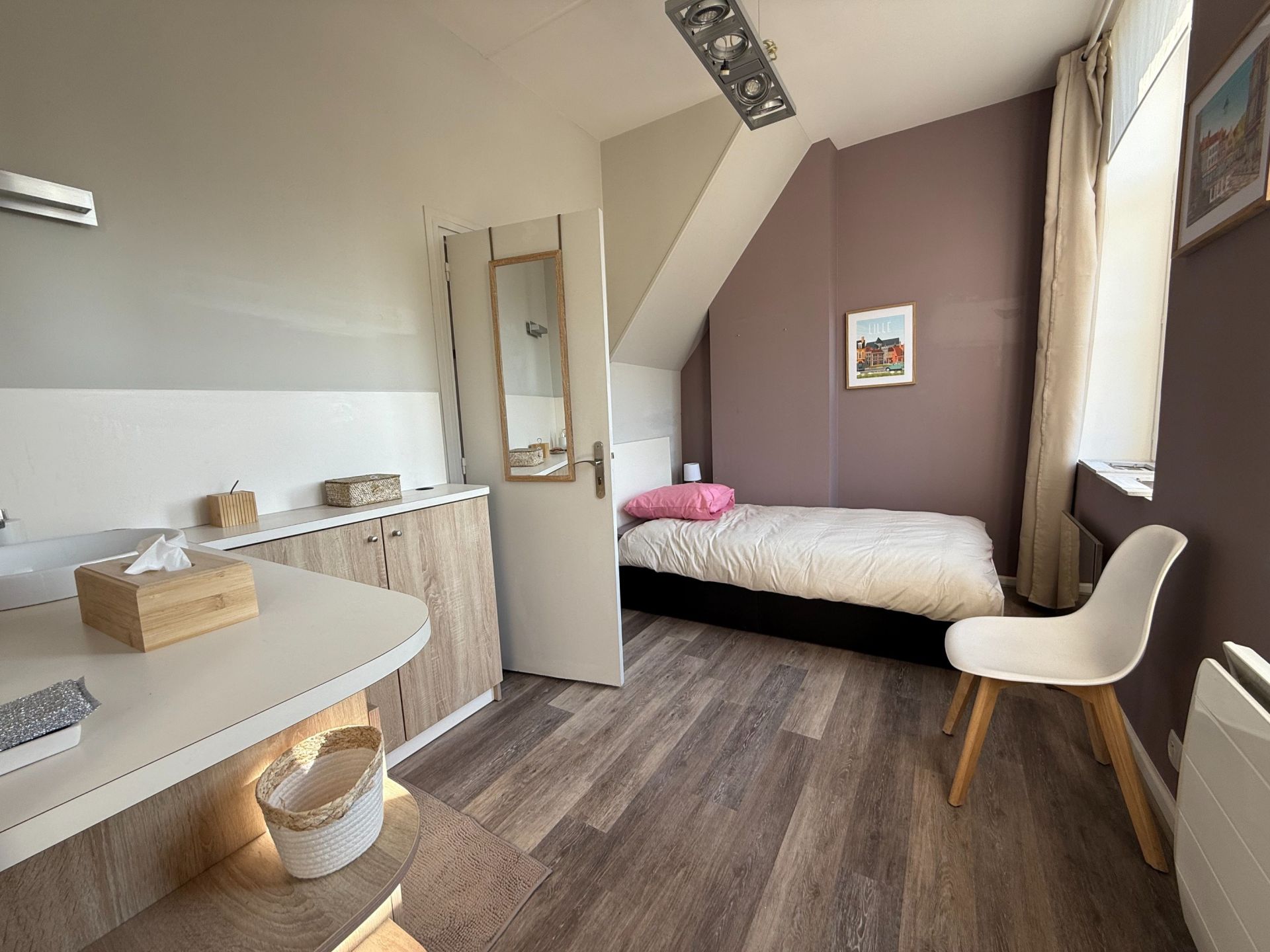 townhouse 4 Rooms for rent on MOUVAUX (59420)