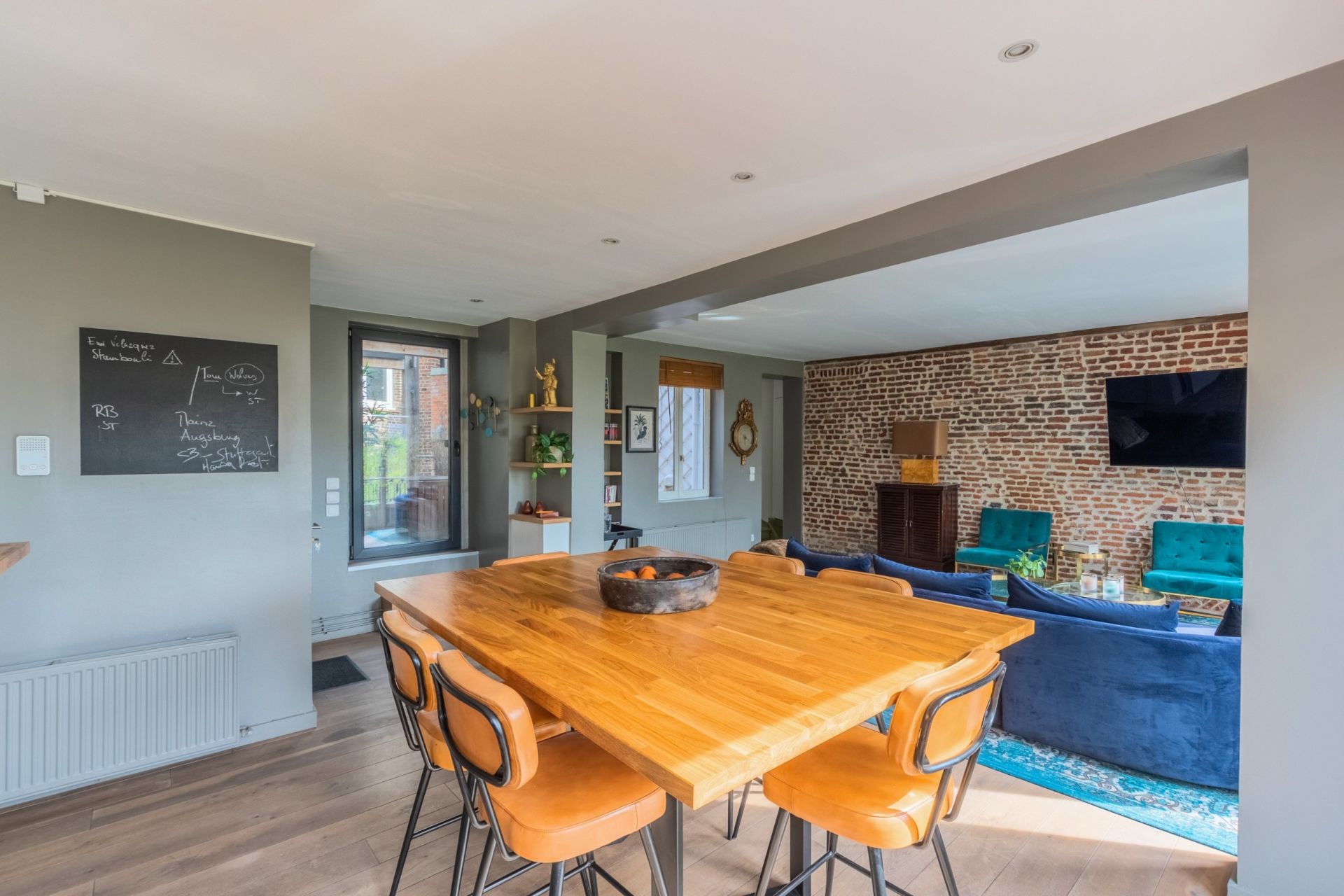 luxury apartment 5 Rooms for sale on LILLE (59000)