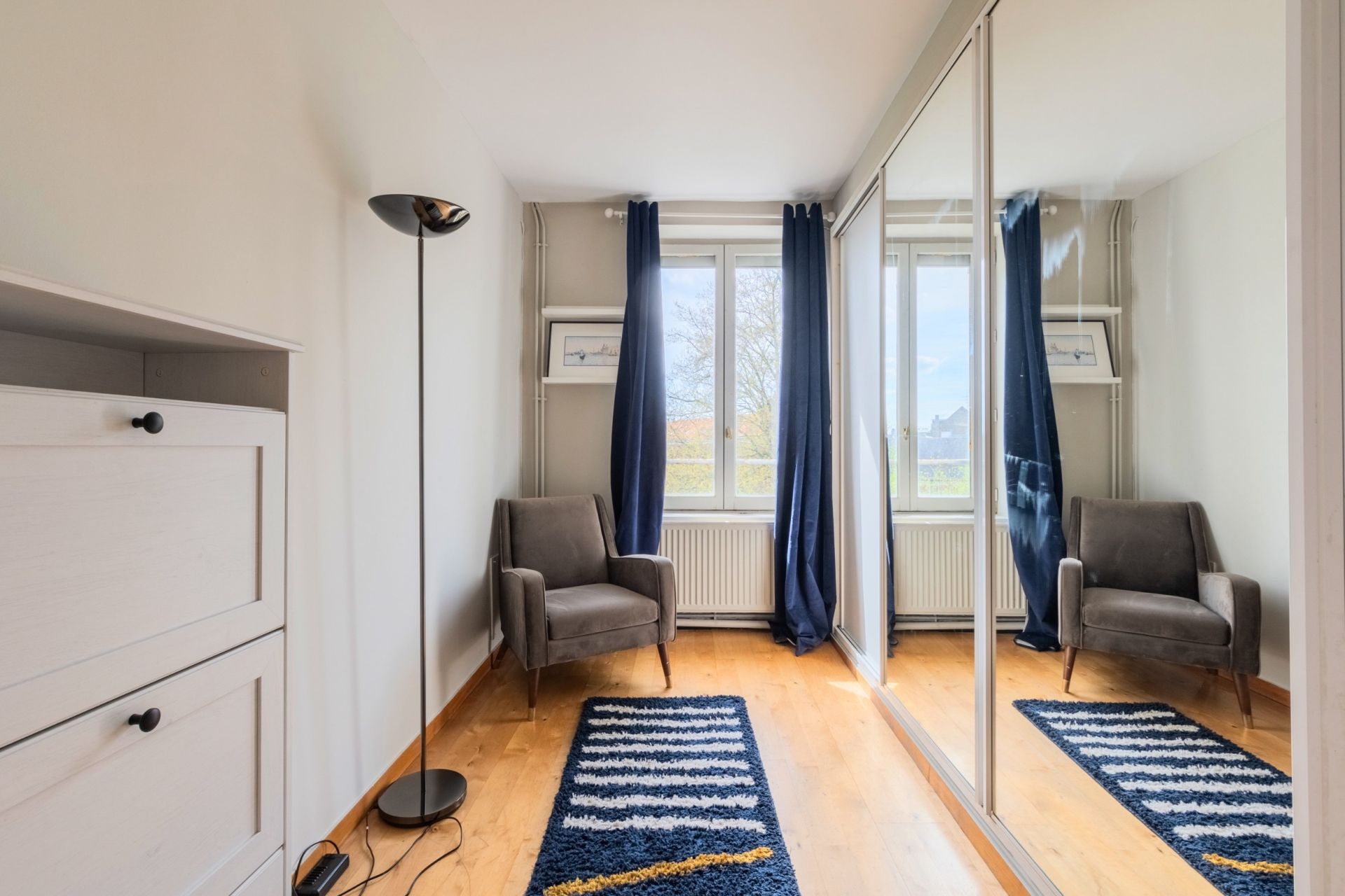 luxury apartment 5 Rooms for sale on LILLE (59000)