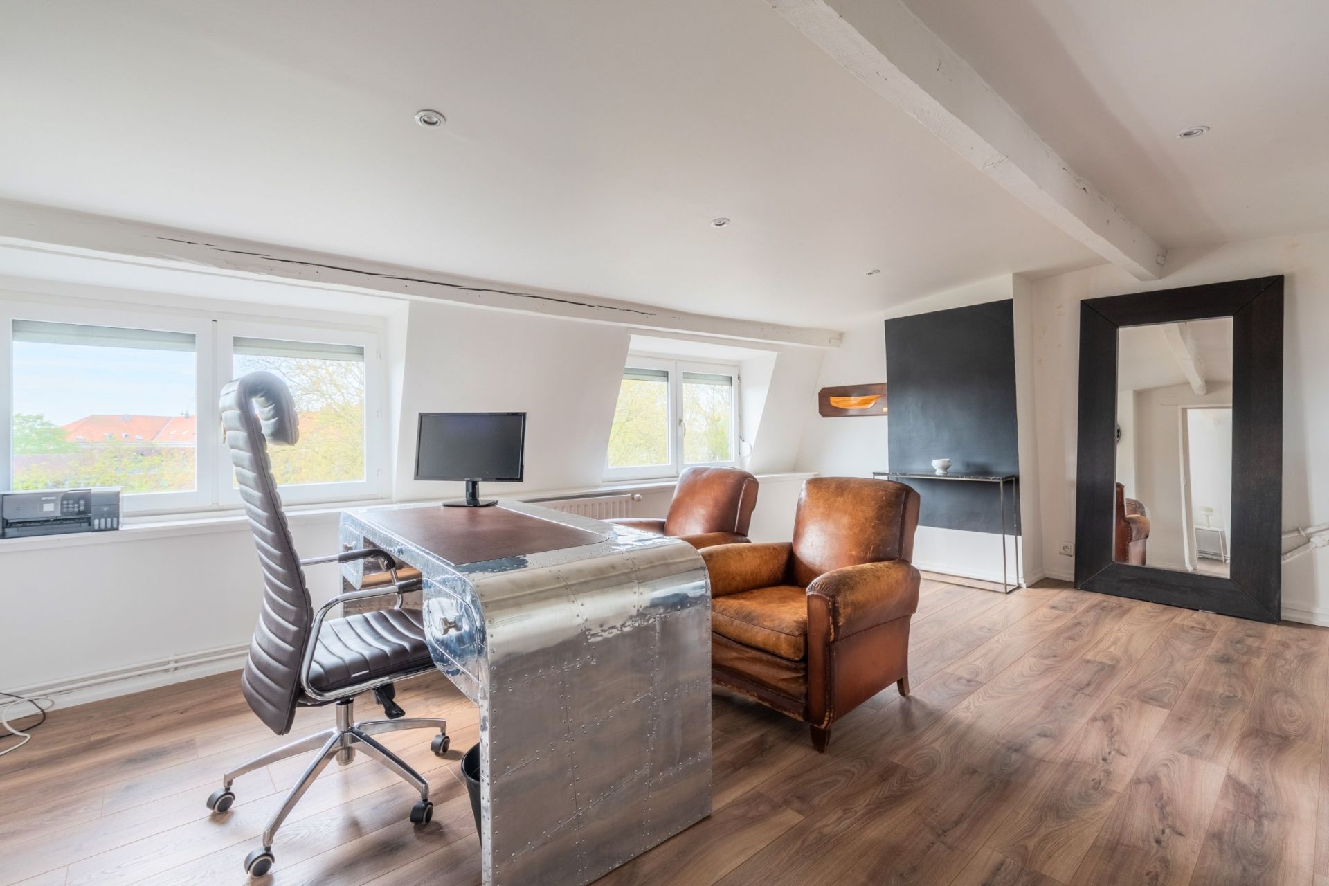 luxury apartment 5 Rooms for sale on LILLE (59000)