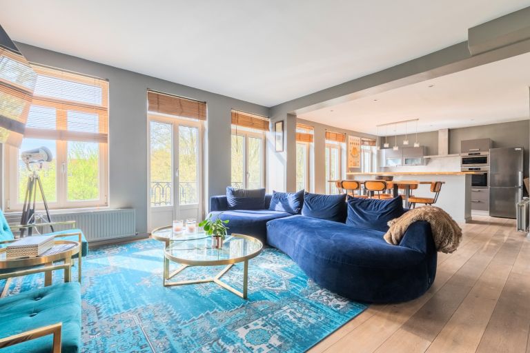 luxury apartment 5 Rooms for sale on LILLE (59000)