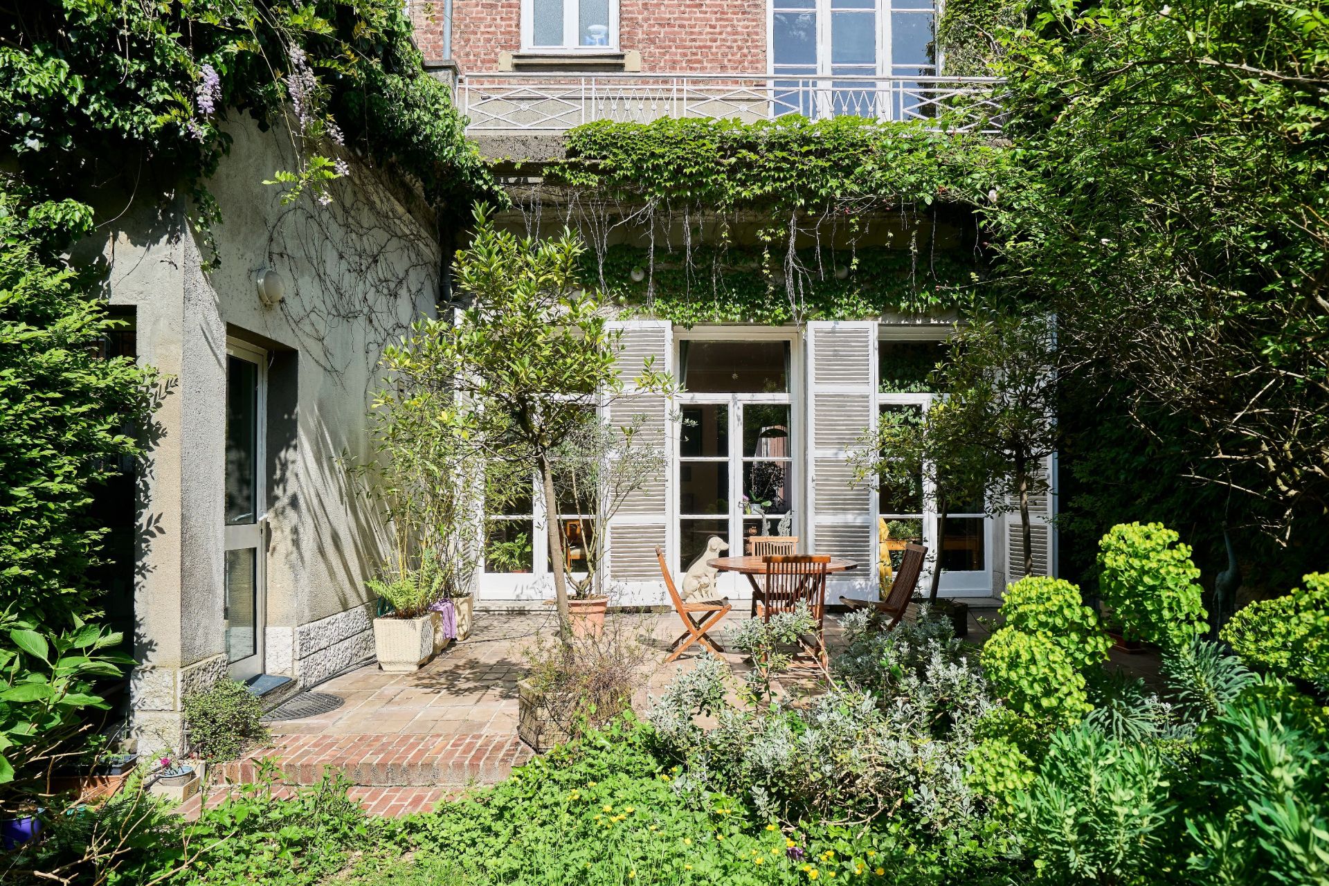 luxury house 13 Rooms for sale on LILLE (59000)
