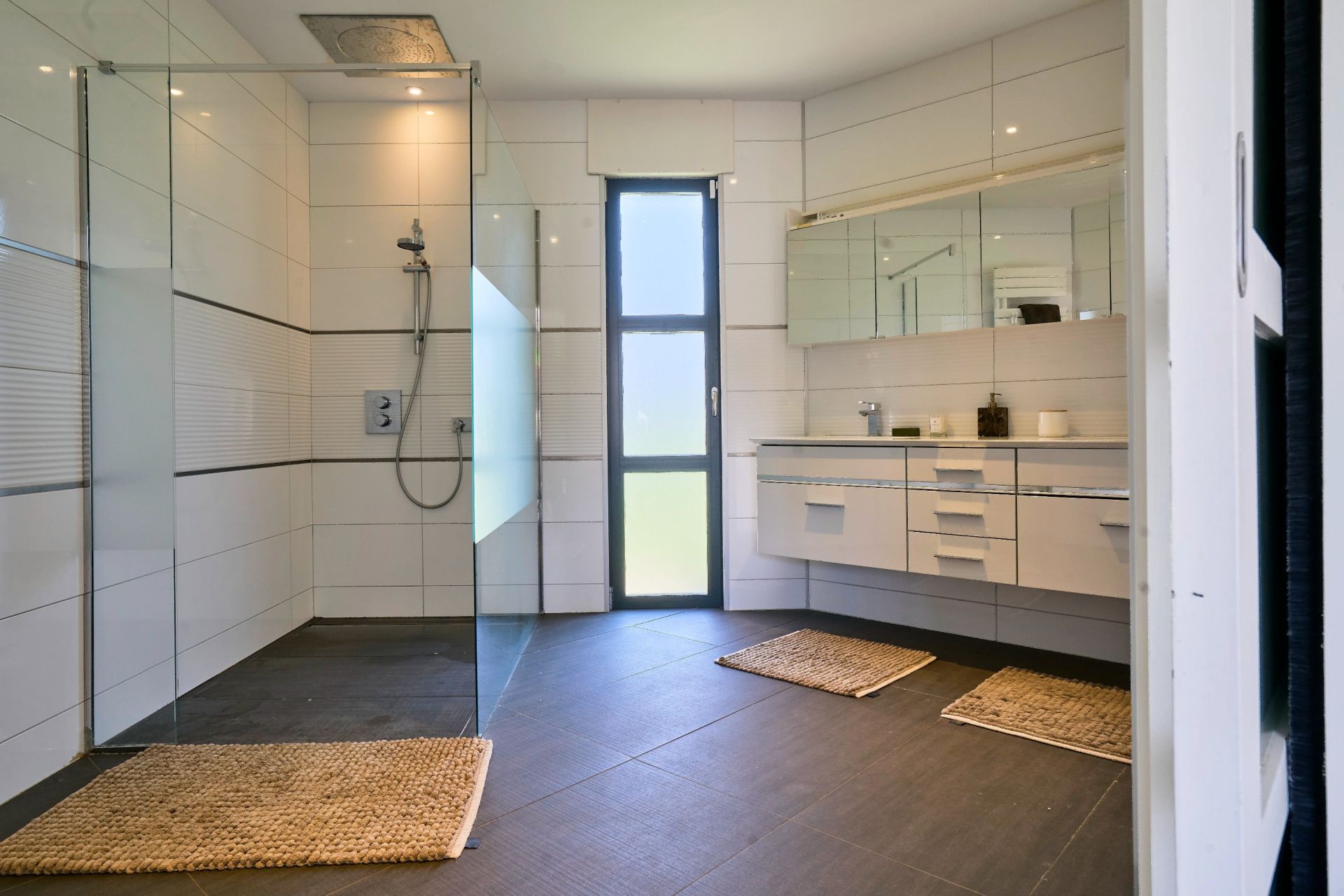 luxury house 16 Rooms for sale on AUBERS (59249)