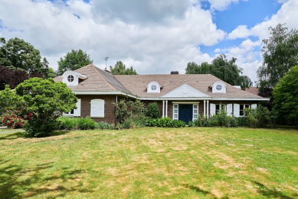 Sale Luxury house Verlinghem 6 Rooms 232 m²