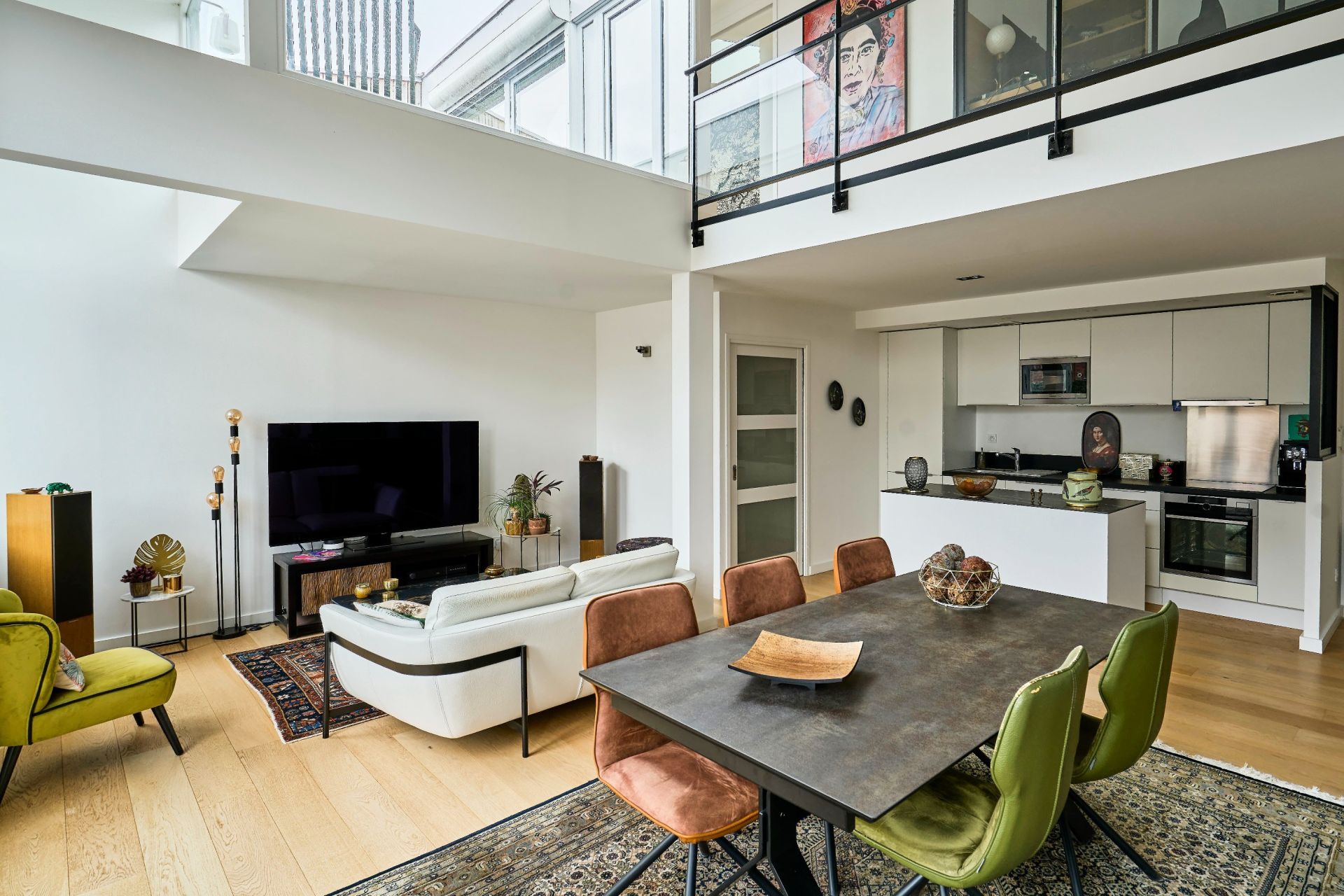 luxury apartment 4 Rooms for sale on LILLE (59800)