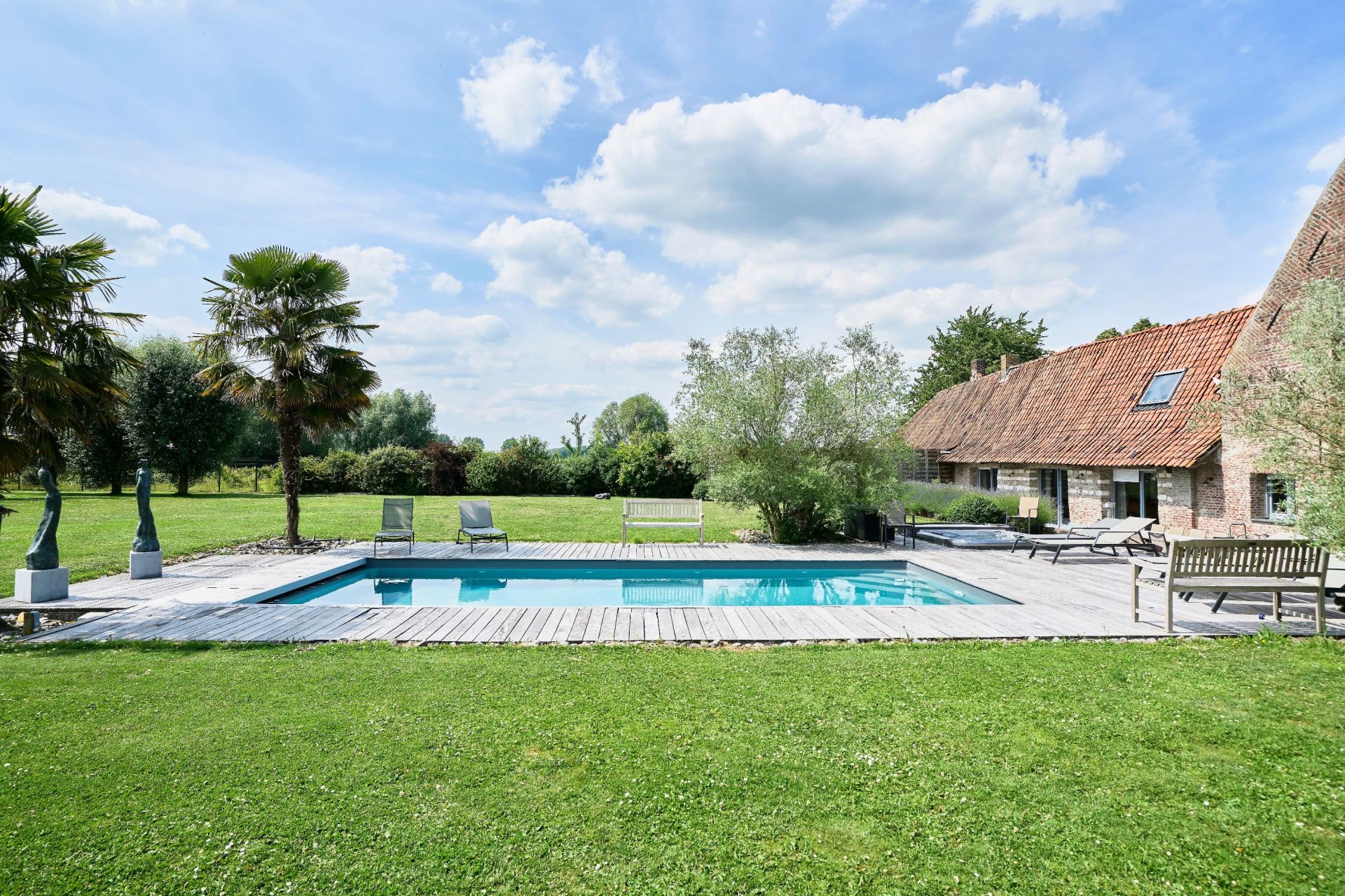 luxury house 13 Rooms for sale on BONDUES (59910)