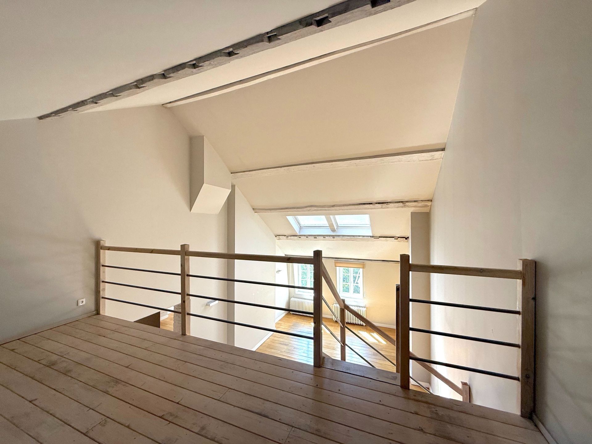 luxury duplex 6 Rooms for rent on LILLE (59000)