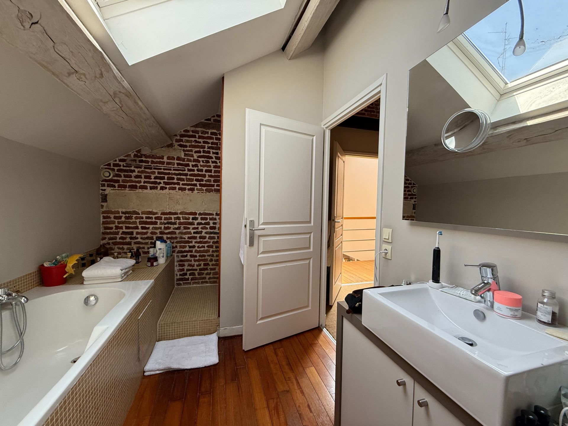 luxury duplex 6 Rooms for rent on LILLE (59000)