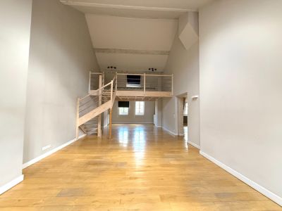 Rental Luxury duplex Lille 6 Rooms 240 m²