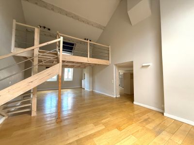 Rental Luxury duplex Lille 6 Rooms 240 m²