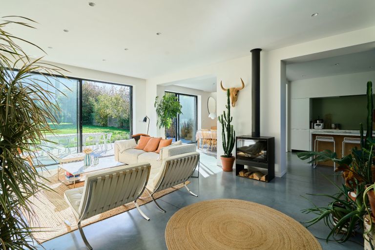 luxury house 7 Rooms for sale on MARCQ EN BAROEUL (59700)