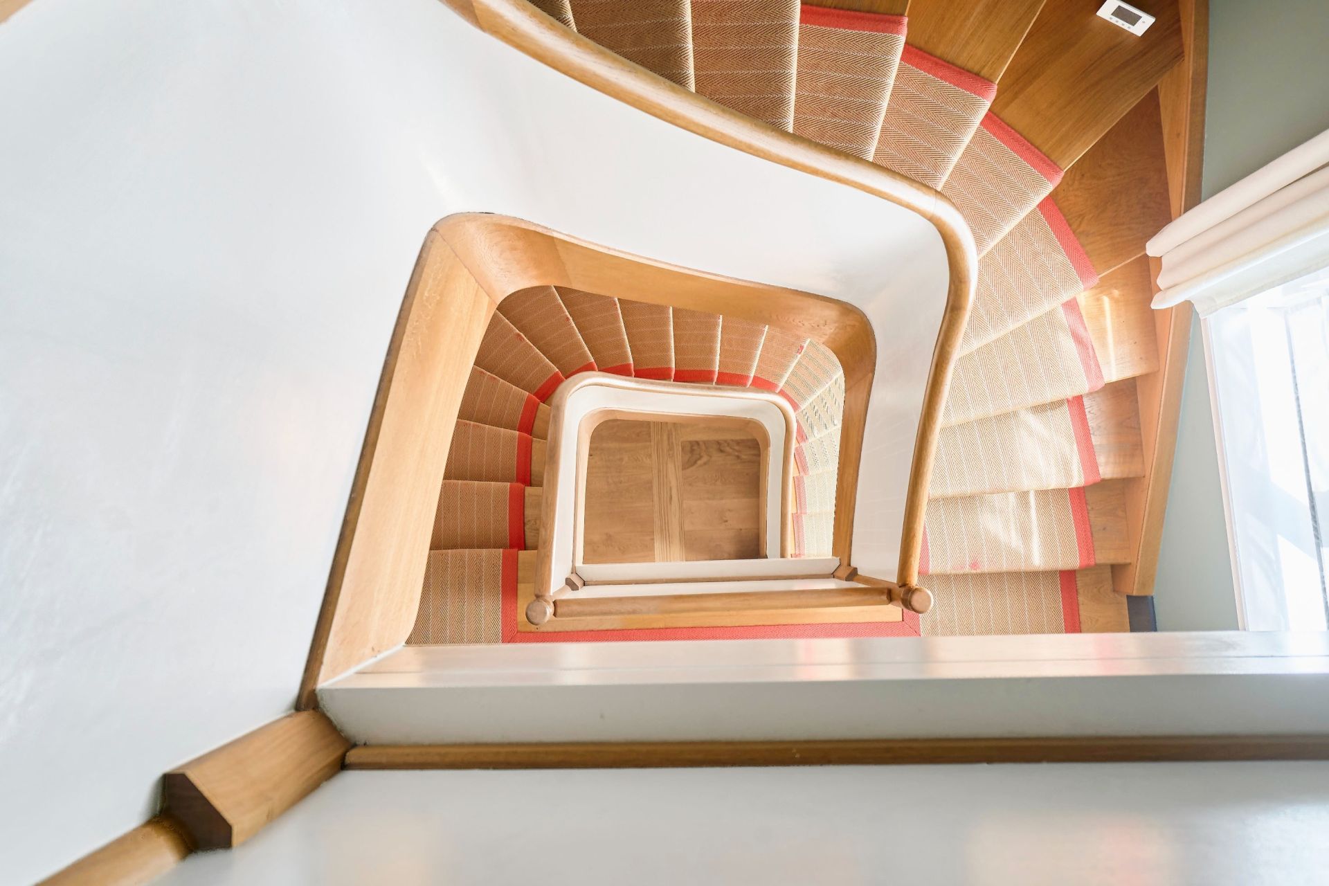 luxury house 8 Rooms for sale on LILLE (59000)