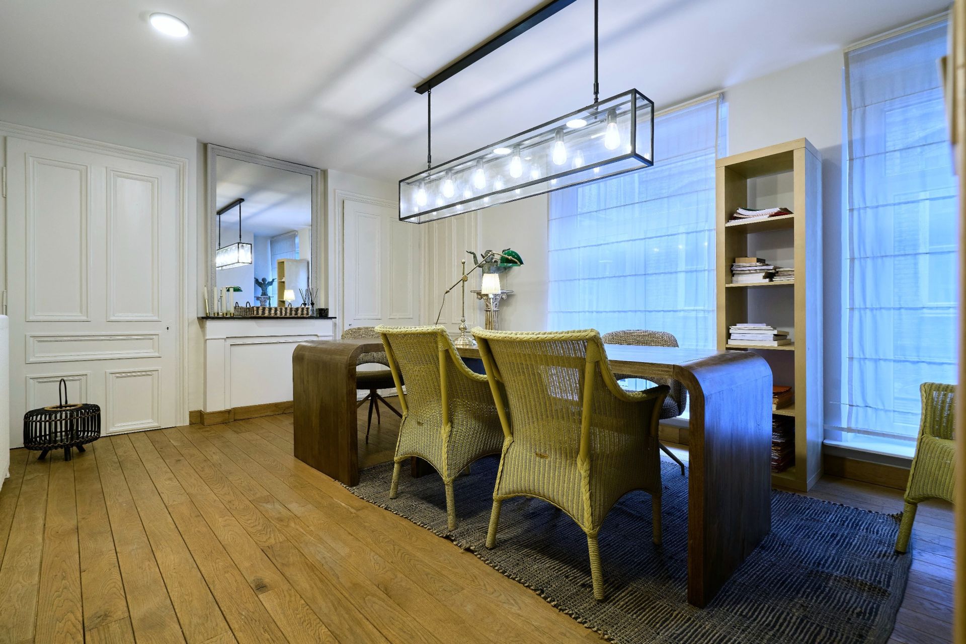 luxury apartment 5 Rooms for sale on LILLE (59000)