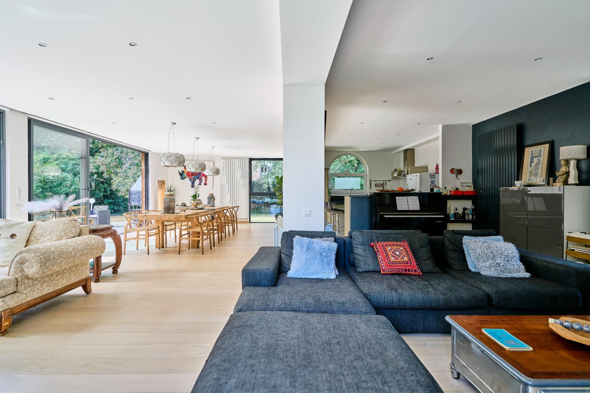 luxury house 7 Rooms for sale on MOUVAUX (59420)