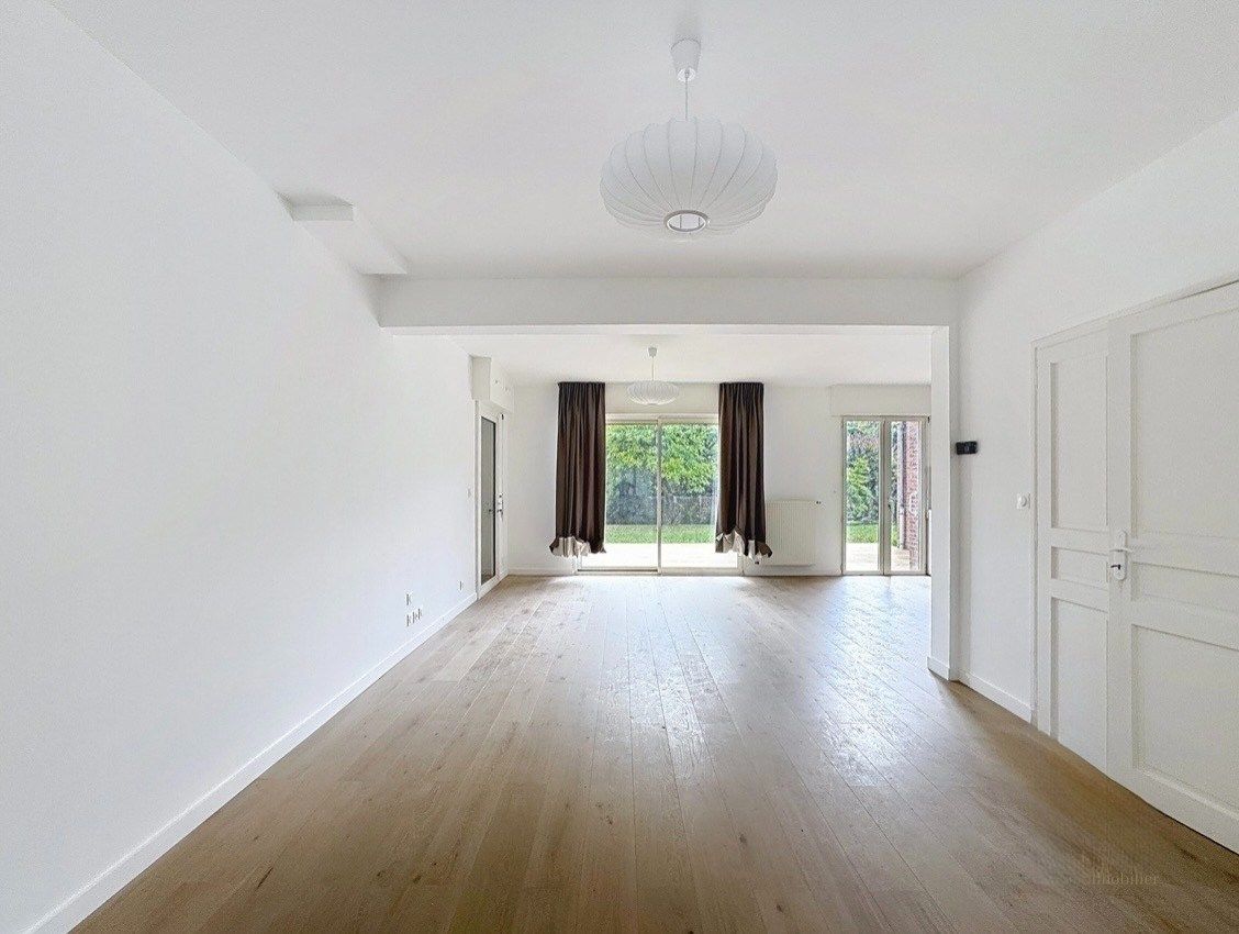 maison traditionnelle 6 Pièces en location sur MARCQ EN BAROEUL (59700)