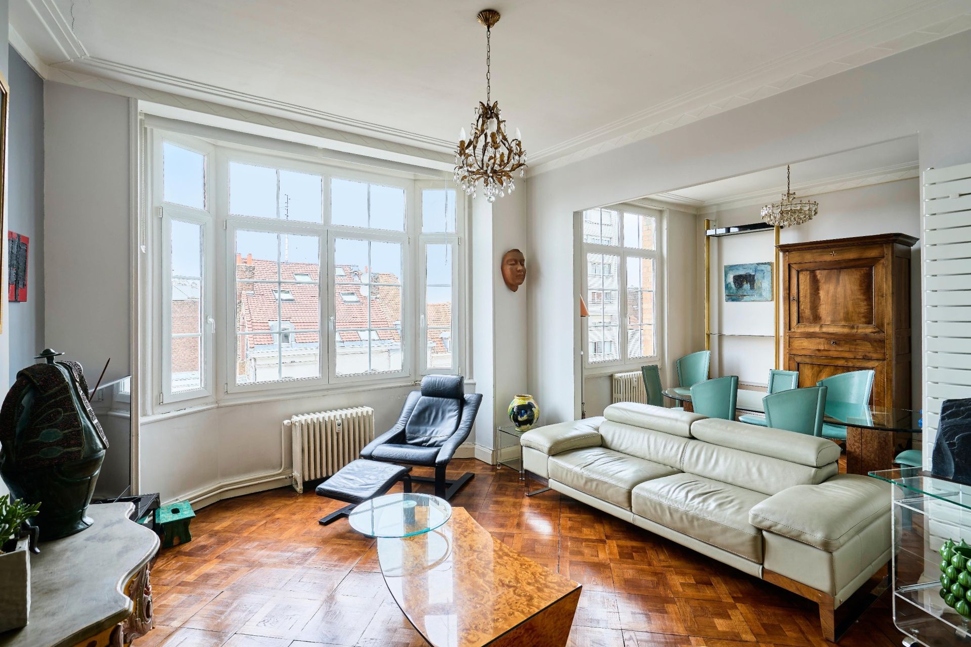luxury apartment 5 Rooms for sale on LILLE (59000)