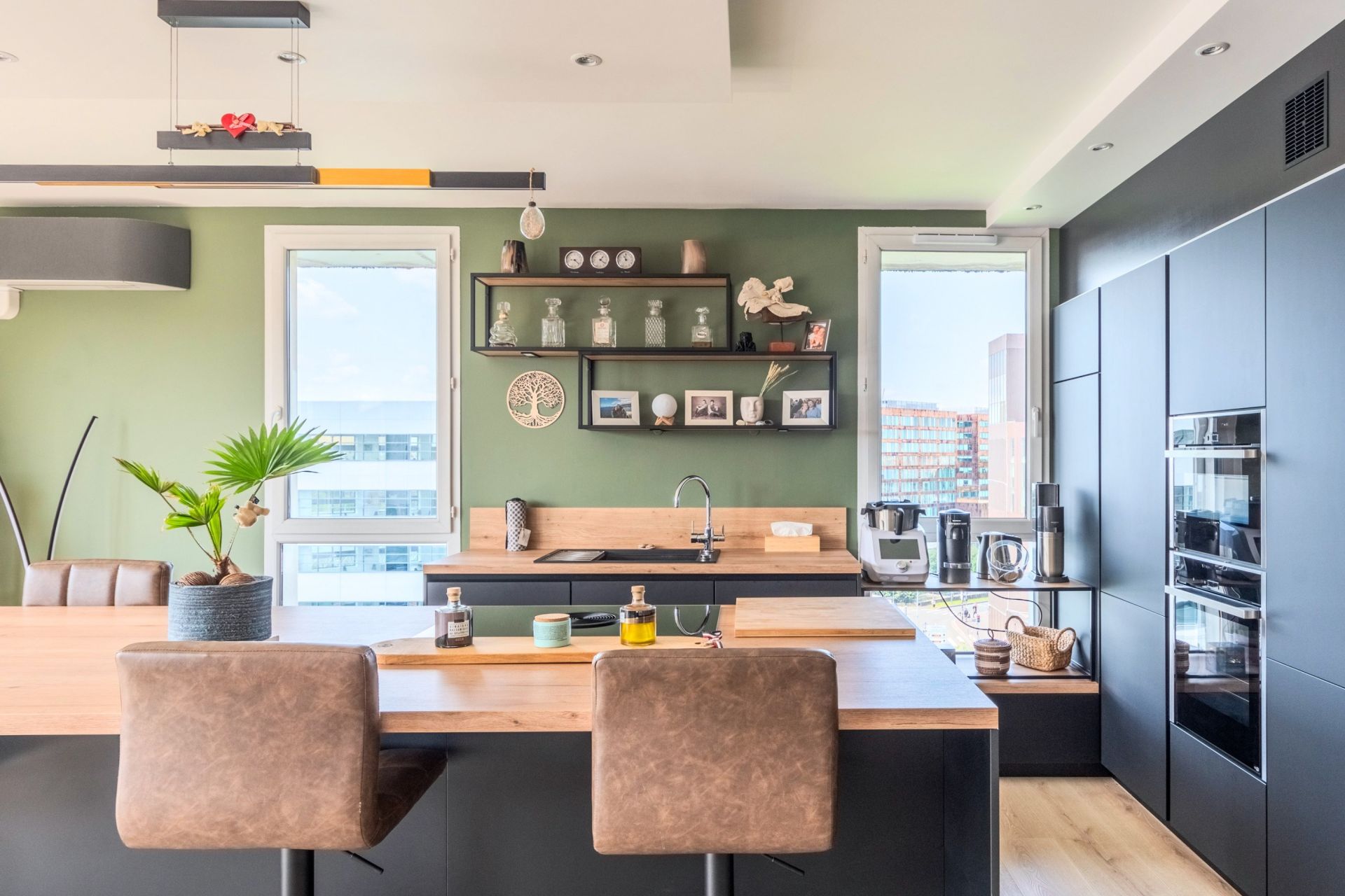 luxury apartment 4 Rooms for sale on LILLE (59000)