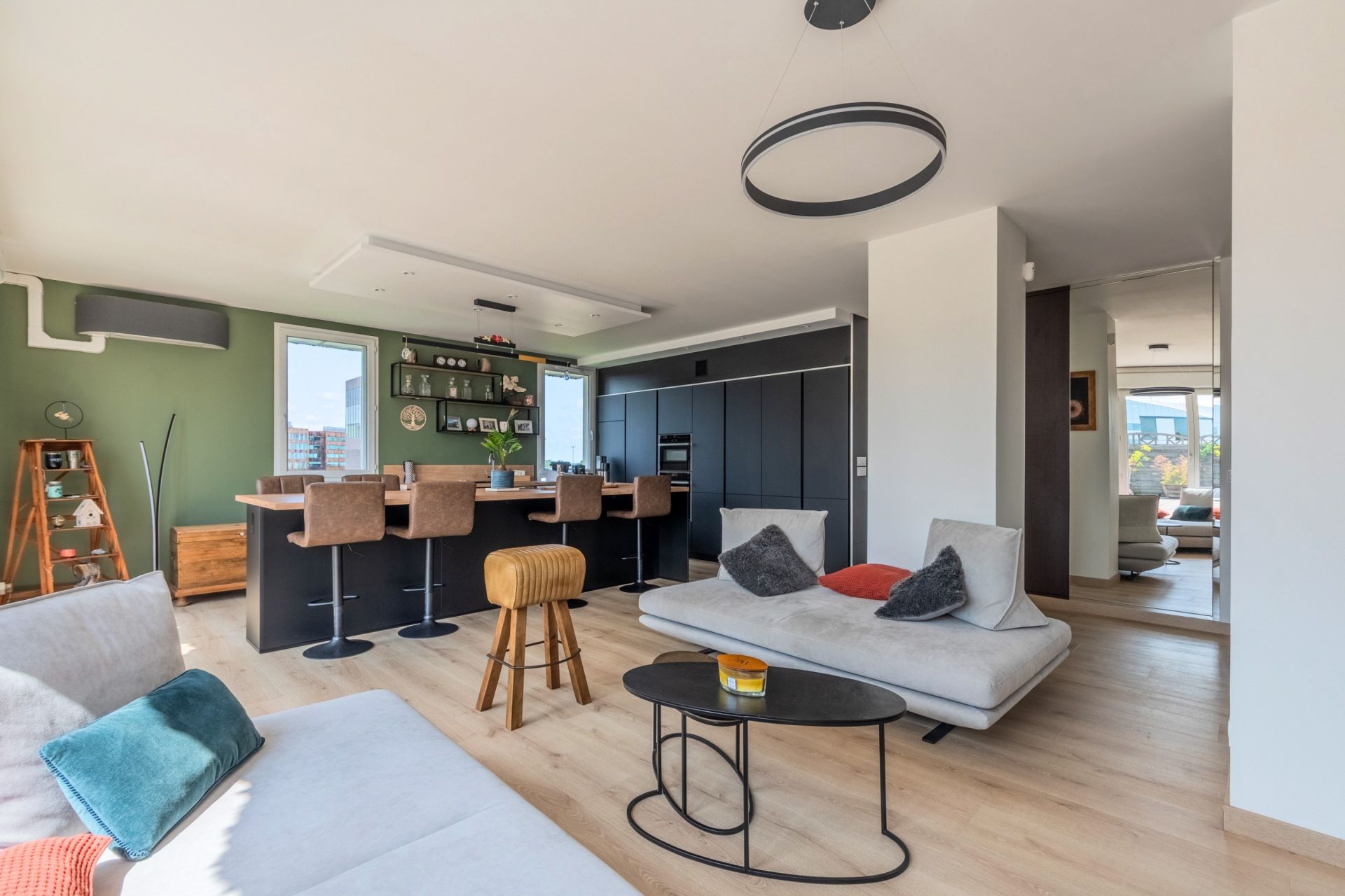 luxury apartment 4 Rooms for sale on LILLE (59000)