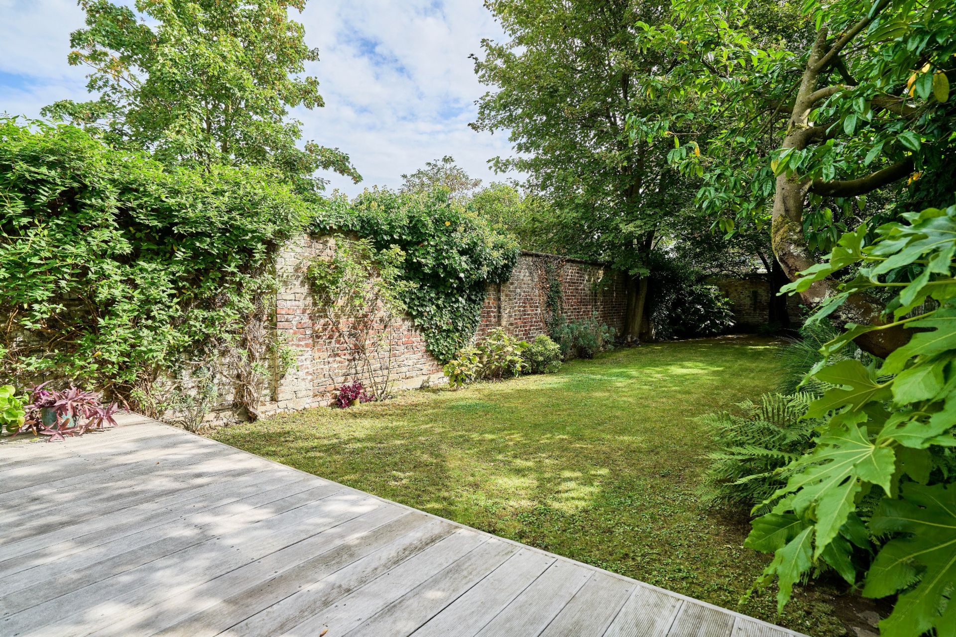 luxury house 5 Rooms for sale on LILLE (59000)