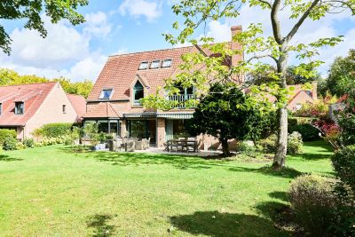 Sale Luxury house Mouvaux 9 Rooms 246 m²